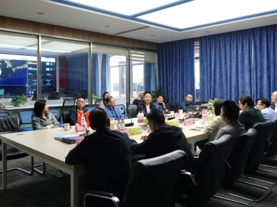 四川省彭州市政協(xié)副主席陳倫平一行蒞臨芯能科技考察調研